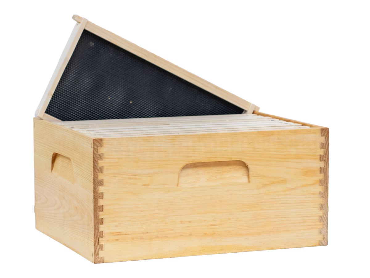 9-5/8" Deep Wax-Dipped Propola® Hive Kit With Double-Waxed Frames